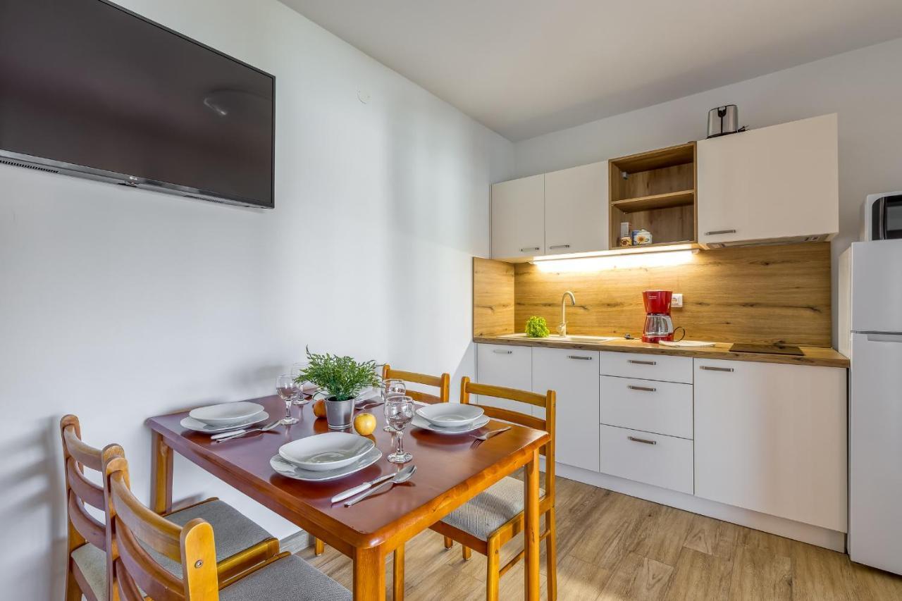 Apartment Complex Silva 로비니 외부 사진